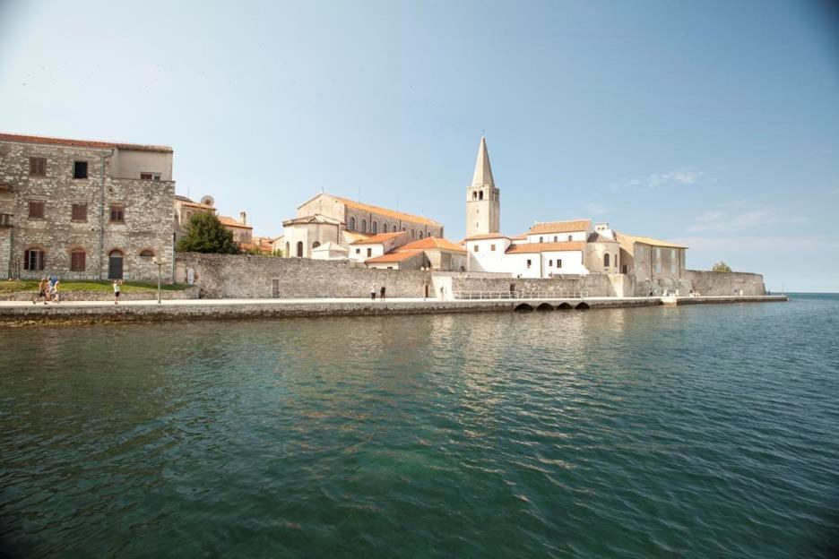 Studio Apartment Ljubica For 2 Persons 150M From The Beach Poreč Eksteriør billede