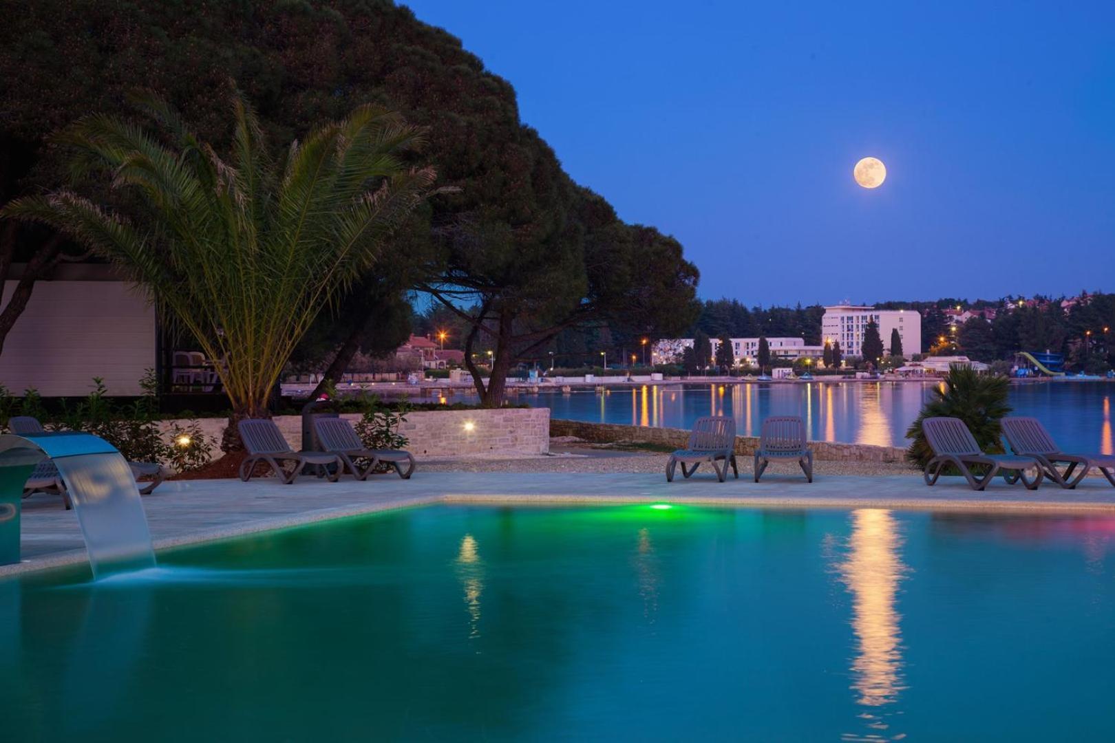 Studio Apartment Ljubica For 2 Persons 150M From The Beach Poreč Eksteriør billede