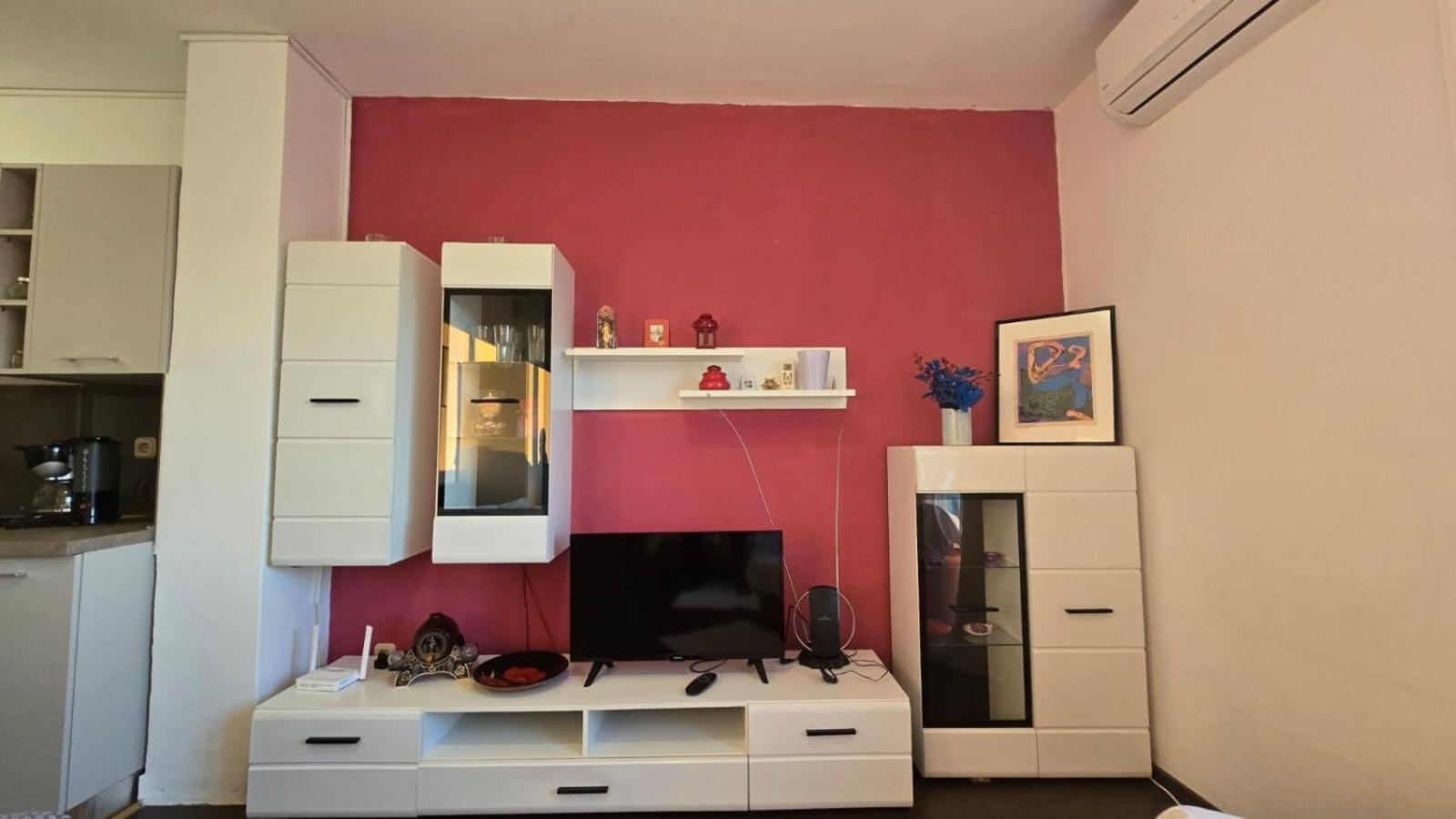 Studio Apartment Ljubica For 2 Persons 150M From The Beach Poreč Eksteriør billede