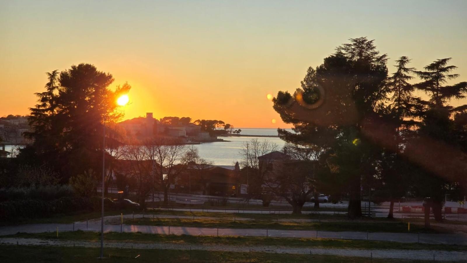 Studio Apartment Ljubica For 2 Persons 150M From The Beach Poreč Eksteriør billede